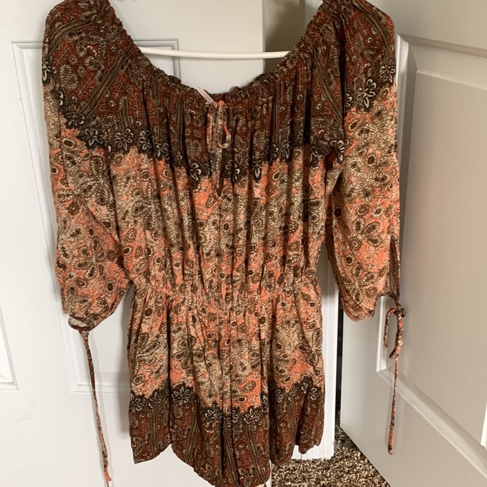 Rompers - Picture 2 of 4
